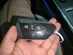 Volkswagen ID.6 CROZZ Long Range PRO - ფოტო 8
