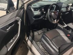 Toyota Venza Hybrid 2.5L E-CVT FWD Premium - photo 15