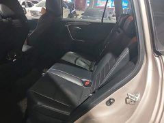 Toyota Venza Hybrid 2.5L E-CVT FWD Premium - photo 16