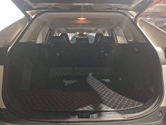 Toyota Venza Hybrid 2.5L E-CVT FWD Premium - photo 18