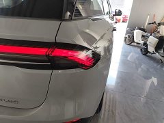 Lincoln Explorer 2.0T FWD Base - ფოტო 7