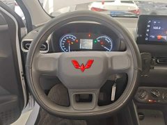 Wuling Hongguang New Energy Extended-Range Hybrid 50KM Comfort - photo 6