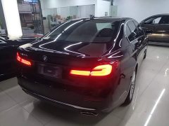 BMW 5 Series Facelift 525Li Luxury Package - фото 6