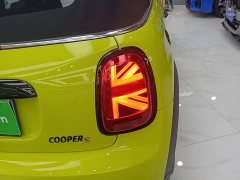 BMW MINI Cooper S Cabrio Artist Edition 2.0T - фото 7
