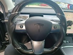 Tesla Model Y Performance All-Wheel Drive - ფოტო 10
