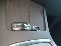 Tesla Model Y Performance All-Wheel Drive - ფოტო 8