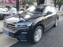 Volkswagen Touareg 2.0TSI Sharp Elegance Edition - photo 1
