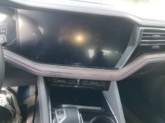 Volkswagen Touareg 2.0TSI Sharp Elegance Edition - photo 12