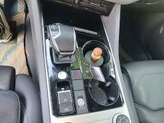 Volkswagen Touareg 2.0TSI Sharp Elegance Edition - photo 13