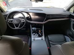 Volkswagen Touareg 2.0TSI Sharp Elegance Edition - photo 9