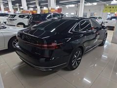 Volkswagen Passat Outstanding Edition 380TSI Dragon Ascendant Version - фото 6