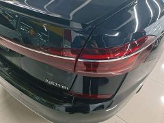 Volkswagen Passat Outstanding Edition 380TSI Dragon Ascendant Version - фото 7