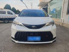 Toyota Sienna 2.5L Hybrid Comfort Edition - photo 2
