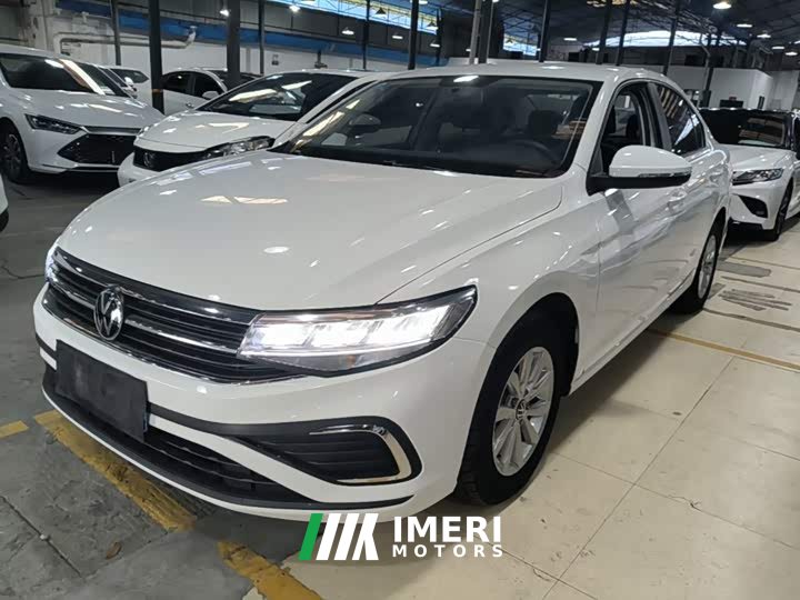 Volkswagen Bora 200TSI DSG Comfort Edition - car from China