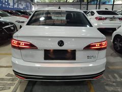 Volkswagen Bora 200TSI DSG Comfort Edition - photo 5