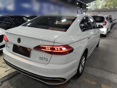 Volkswagen Bora 200TSI DSG Comfort Edition - photo 6