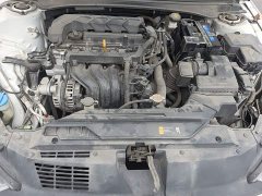 Hyundai Elantra 1.5L CVT Luxury - photo 19