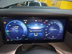FAW Red Flag HS7 PHEV 2.0T PHEV AWD Flagship Edition 6-Seater - фото 11