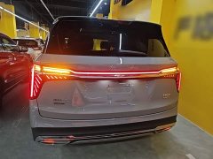 FAW Red Flag HS7 PHEV 2.0T PHEV AWD Flagship Edition 6-Seater - фото 5