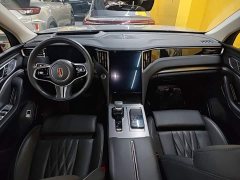 FAW Red Flag HS7 PHEV 2.0T PHEV AWD Flagship Edition 6-Seater - фото 9