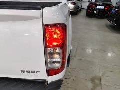 Nissan 2.5L AWDDeluxe Version - фото 7