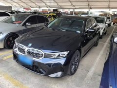 BMW 3 Series 325Li M Sport Package - фото 1