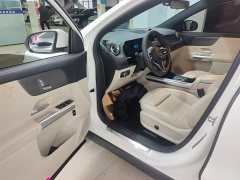 Mercedes-Benz EQA 260 - photo 15