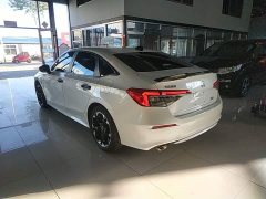 Honda Civic 240TURBO CVT Fuel Dynamic Edition - photo 4