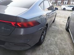 BYD Qin PLUS Glory Edition DM-i 55KM Leading - фото 7