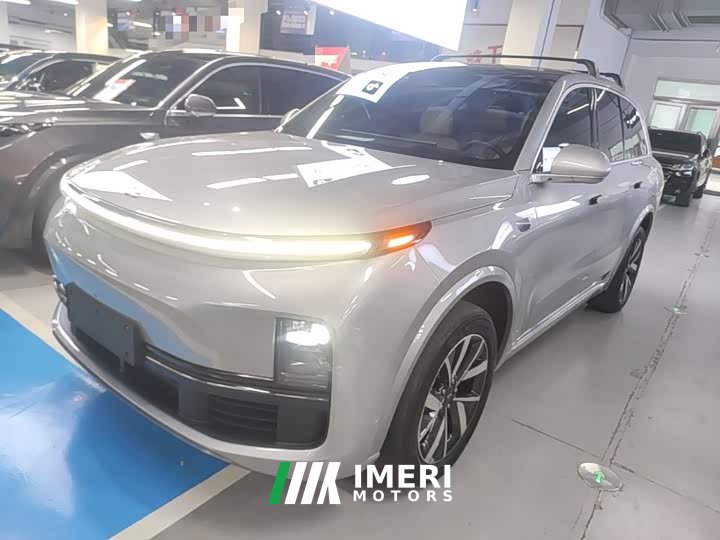 Li Auto L8 Pro - ავტომობილი ჩინეთიდან