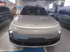 Li Auto L8 Pro - ფოტო 2