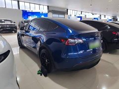 Tesla Model Y Long Range All-Wheel Drive - photo 4