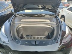 Tesla Model Y Rear-Wheel Drive - photo 19