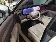IM Motors Zhiji LS6 Pure Electric Pro - photo 15