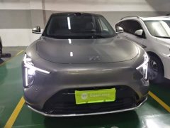 IM Motors Zhiji LS6 Pure Electric Pro - photo 2