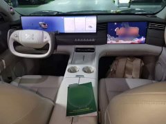 IM Motors Zhiji LS6 Pure Electric Pro - photo 9