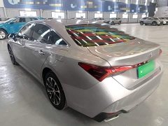 Toyota Avalon 2.0L Luxury - ფოტო 4
