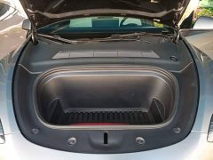 Tesla Model Y Rear-Wheel Drive - ფოტო 19
