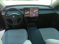 Tesla Model Y Rear-Wheel Drive - ფოტო 9