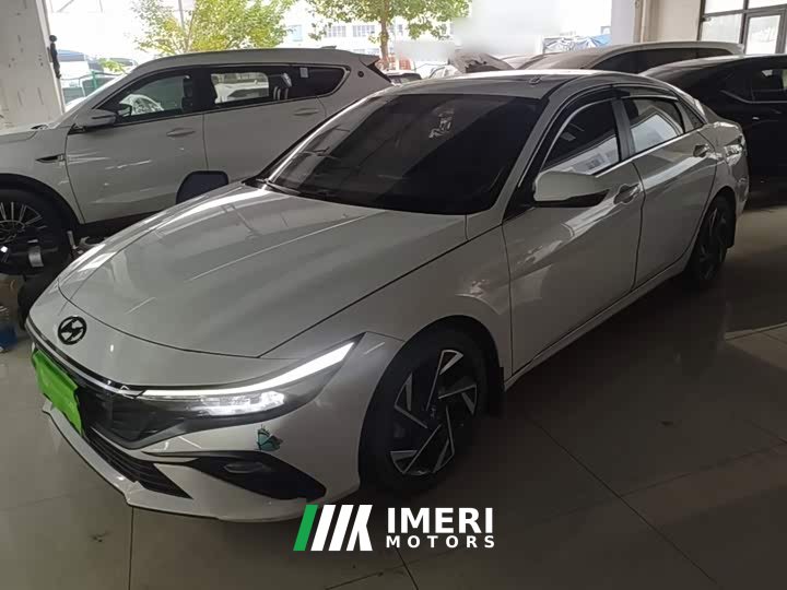 Hyundai Elantra 1.5L CVT GLX Elite - автомобиль из Китая