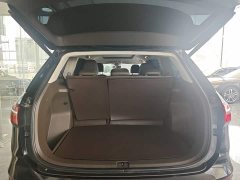 Volkswagen Viloran 380TSI Edition - photo 18