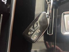 Volkswagen Viloran 380TSI Edition - photo 8