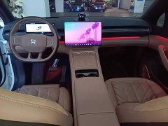 NIO EC6 75kWh - фото 9