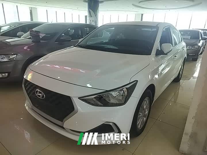 Hyundai Elantra 1.6L Automatic GL Deluxe Edition - автомобиль из Китая