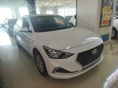 Hyundai Elantra 1.6L Automatic GL Deluxe Edition - фото 3