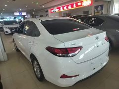 Hyundai Elantra 1.6L Automatic GL Deluxe Edition - фото 4