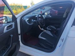 Volkswagen Polo Plus 1.5L Automatic Colorful Tech Edition - ფოტო 15