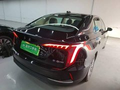 FAW Hongqi E-QM5 500km Travel Edition - photo 6
