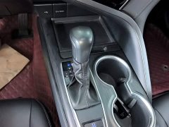 Toyota Camry 2.0G Luxury - ფოტო 13