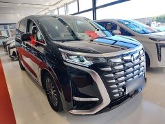 Denza D9 DM-i 1040 Premium - ფოტო 3